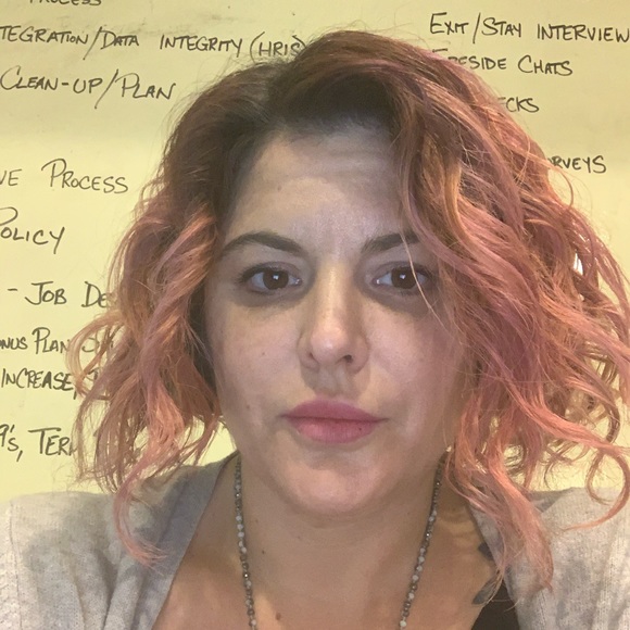 Meet your Posher, Nessa - Picture 2 of 12